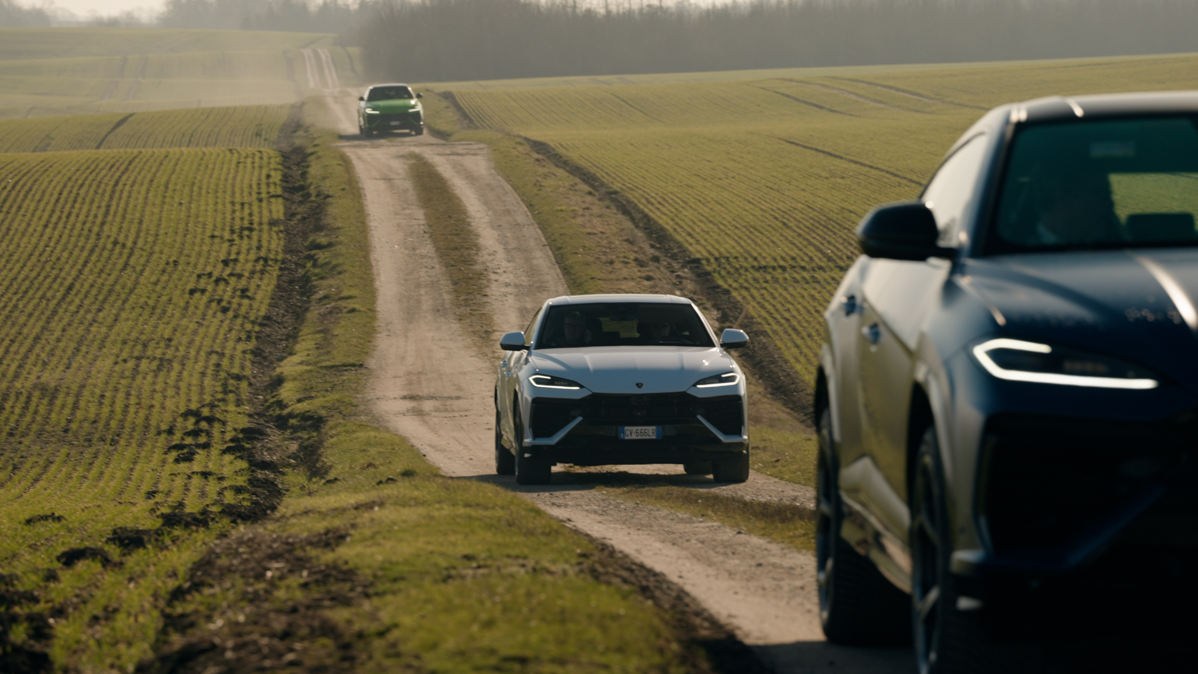 Lamborghini Urus SE 16 9.00 20 44 11.Still042
